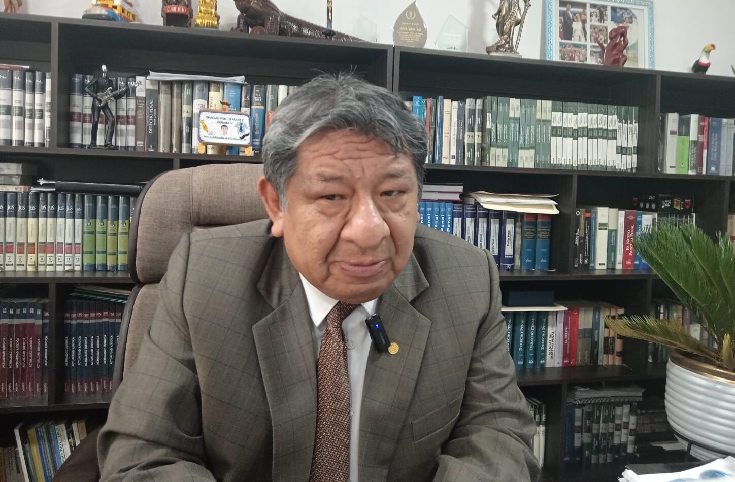 Decano de abogados cuestiona a la Fiscalía por inacción ante denuncia por abandono de la vía Central