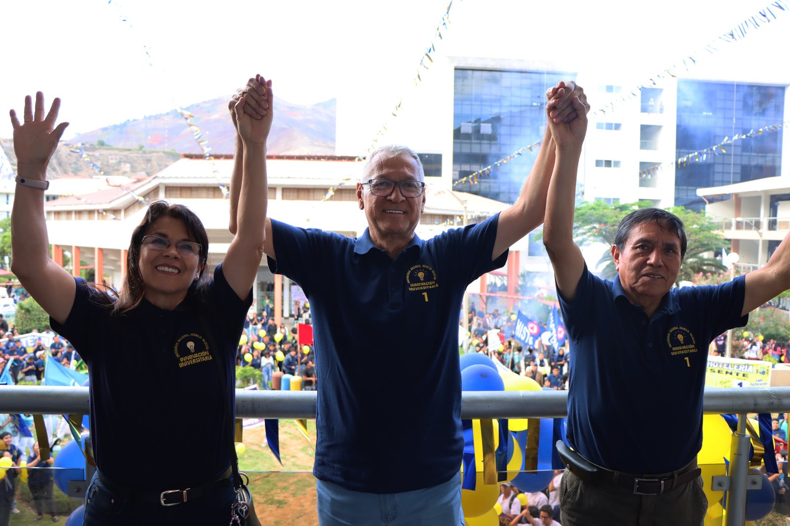 Ewer Portocarrero cerró campaña a la rectoría de la Unheval con multitudinario mitin