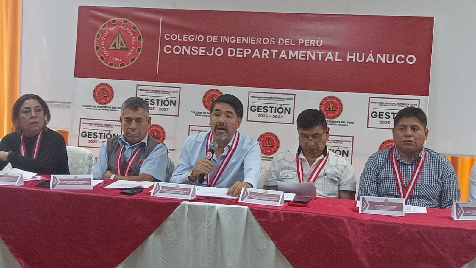 Colegio de Ingenieros cuestiona perfil técnico del proyecto Laguna Viña del Río