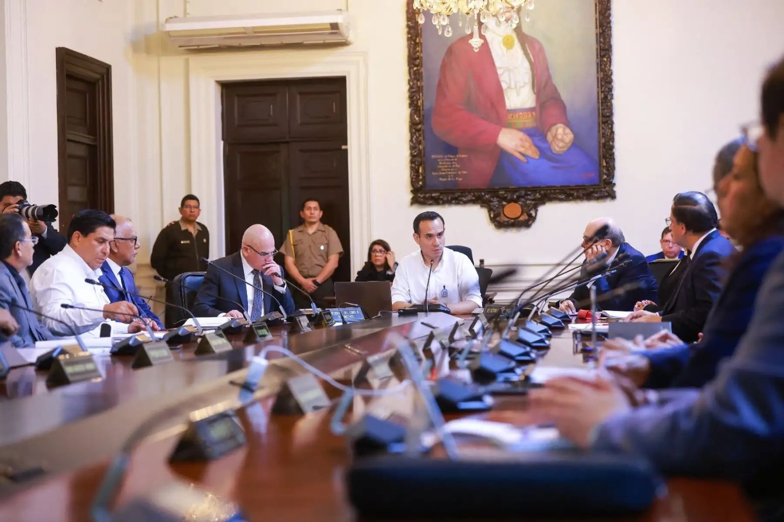 Ejecutivo solicitó facultades legislativas por 60 días en materia de seguridad ciudadana