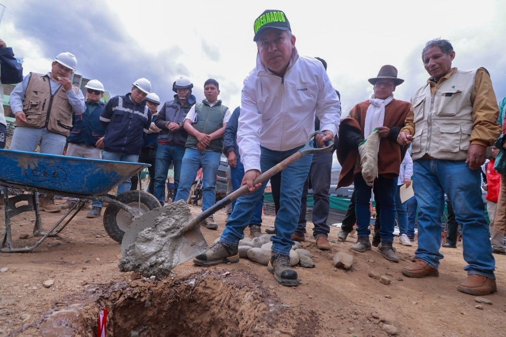 Gorehco invierte S/ 2.9 millones en construcción de plaza de Chavinillo