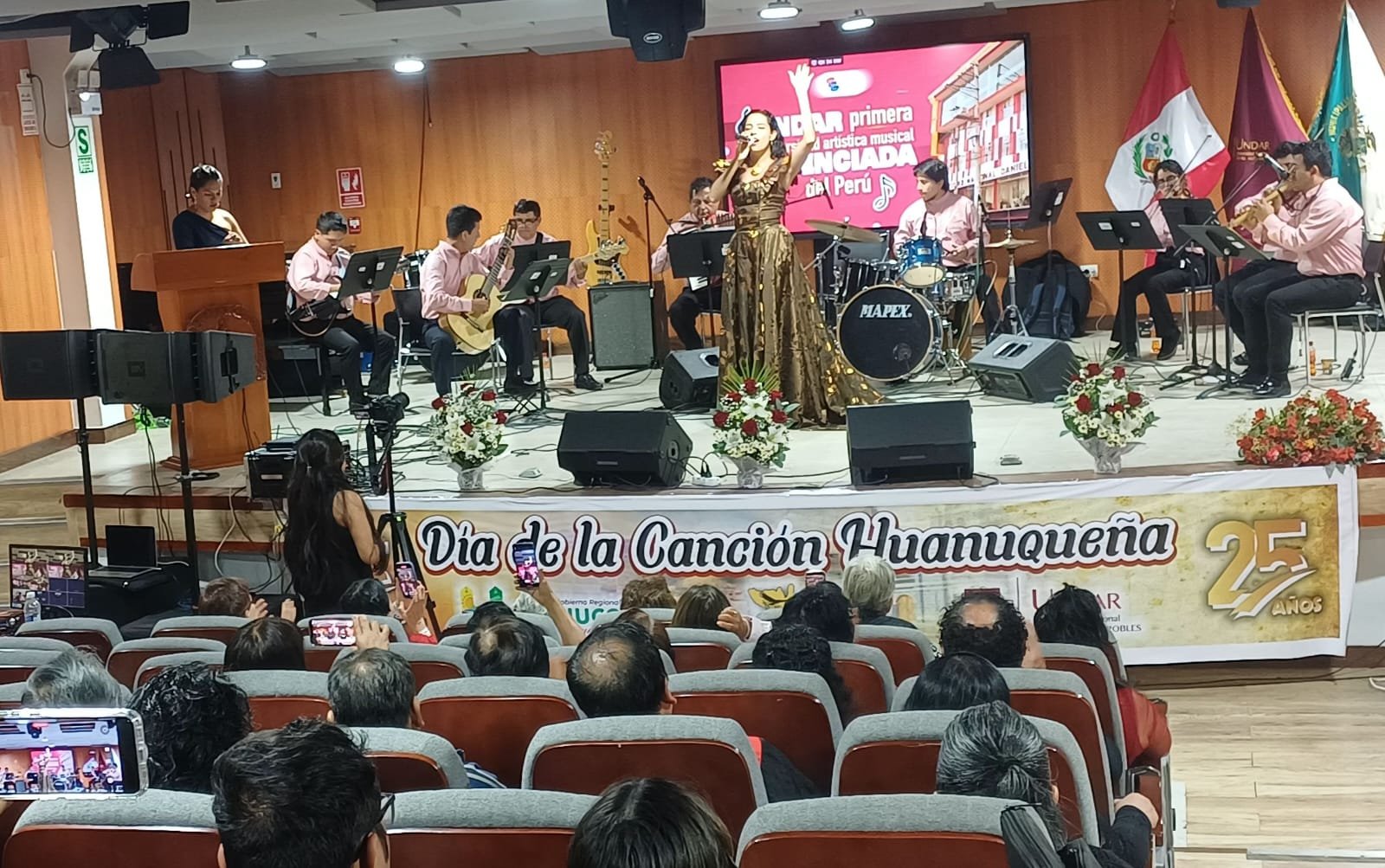 Un concierto en que Huánuco volvió a cantar con el corazón