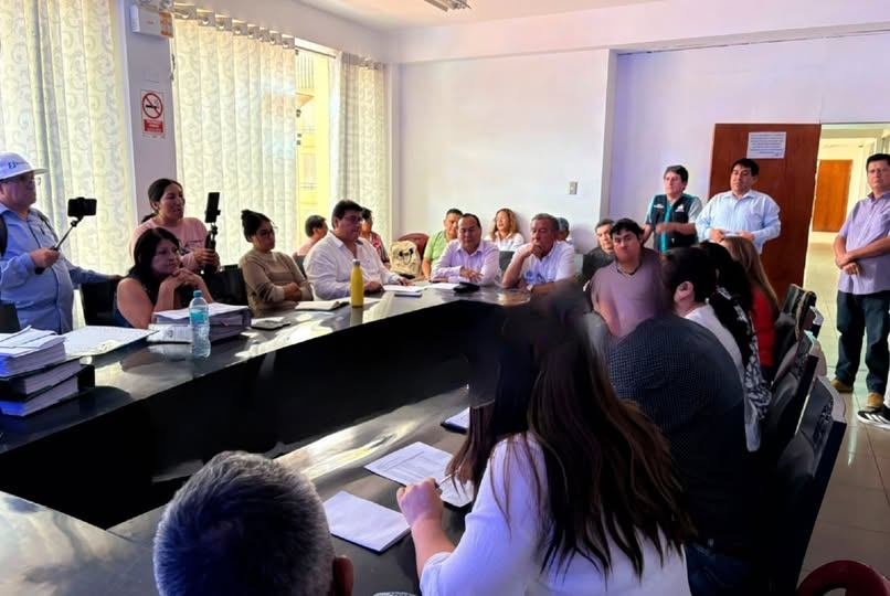 Polémica por venta de cerveza en el estadio durante serenata por aniversario de Huánuco