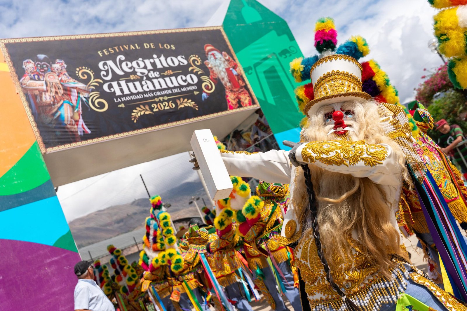 Festival de los Negritos reunió a once cofradías y miles de espectadores