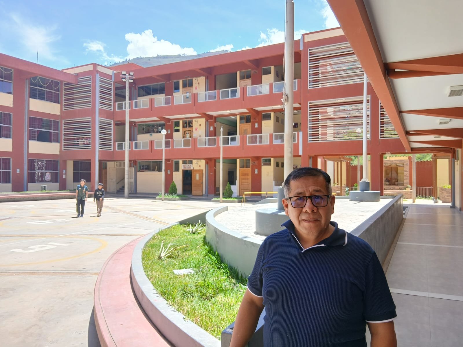 La implementación de los talleres del Colegio Industrial Hermilio Valdizán es lenta