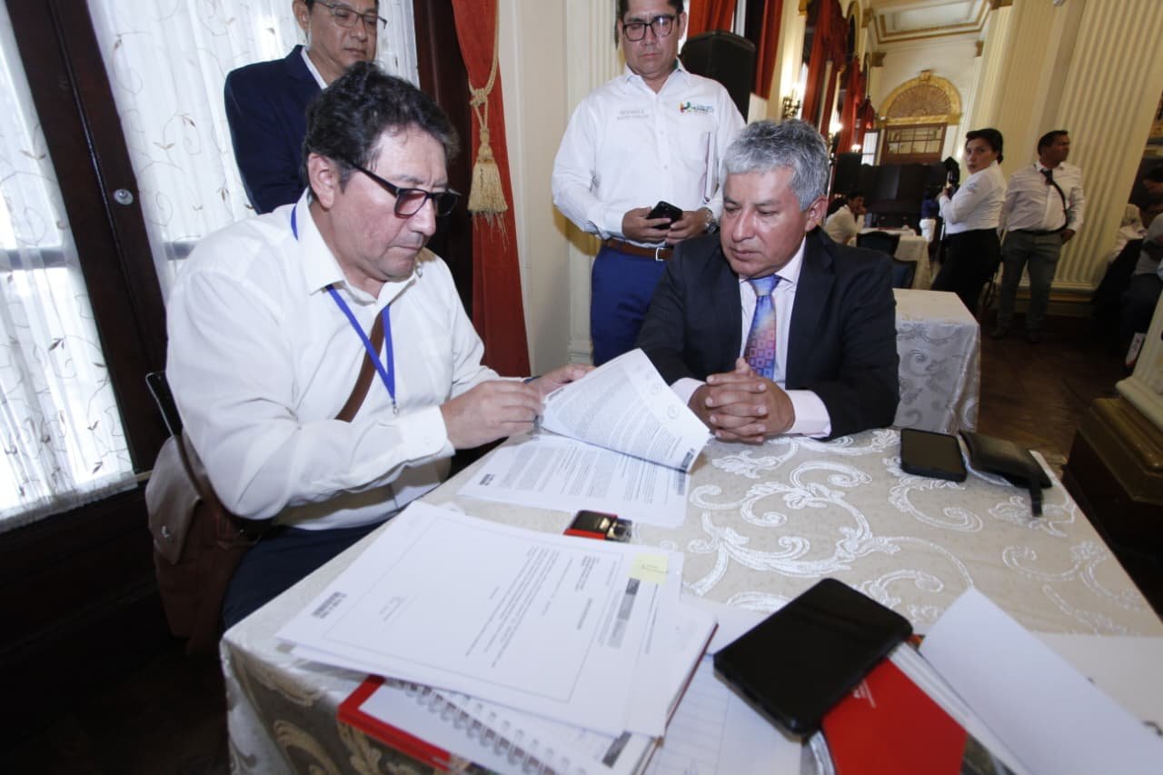 Provias Descentralizado se compromete a dar mantenimiento a carreteras en Huánuco