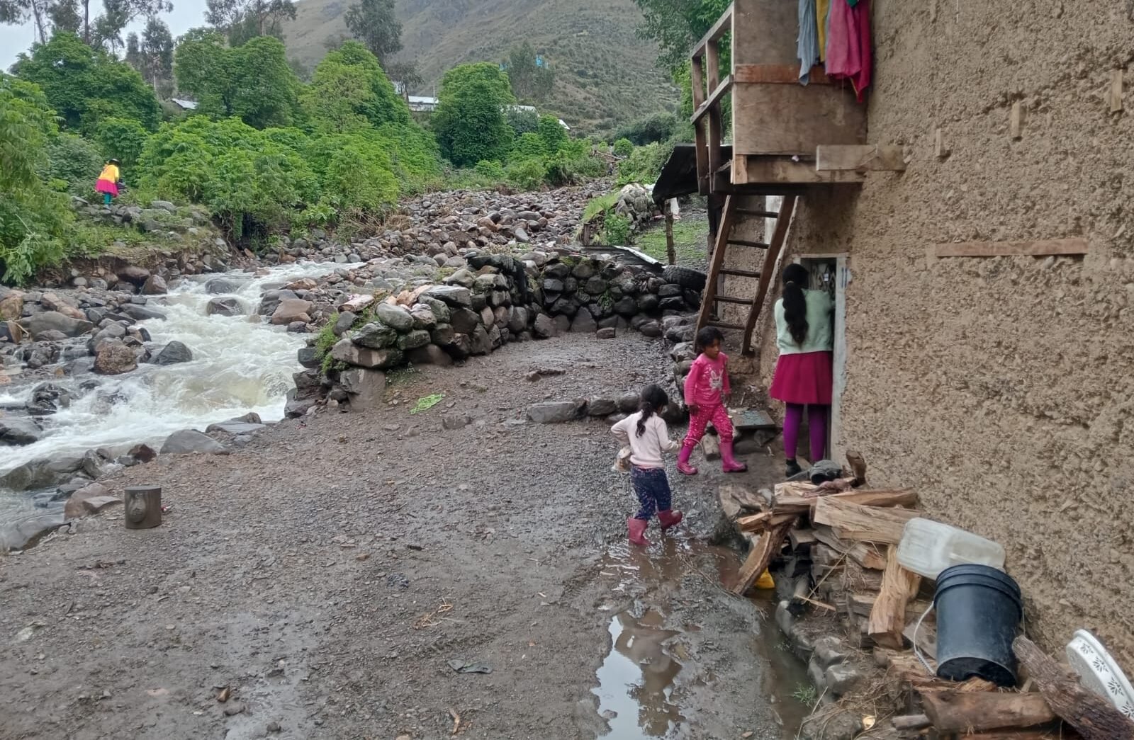 Amplían emergencia por las lluvias en 33 distritos de Huánuco