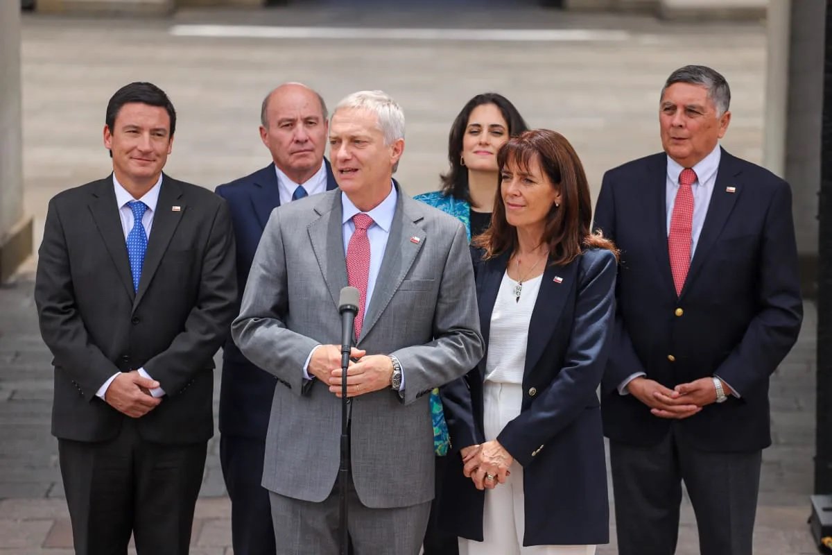 Kast anuncia restricciones a la gratuidad universitaria en Chile